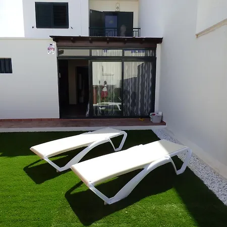 The Corner House Vila *